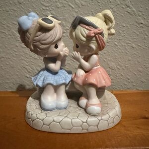 Precious Moments Figurine “That’s What Friends Are For”